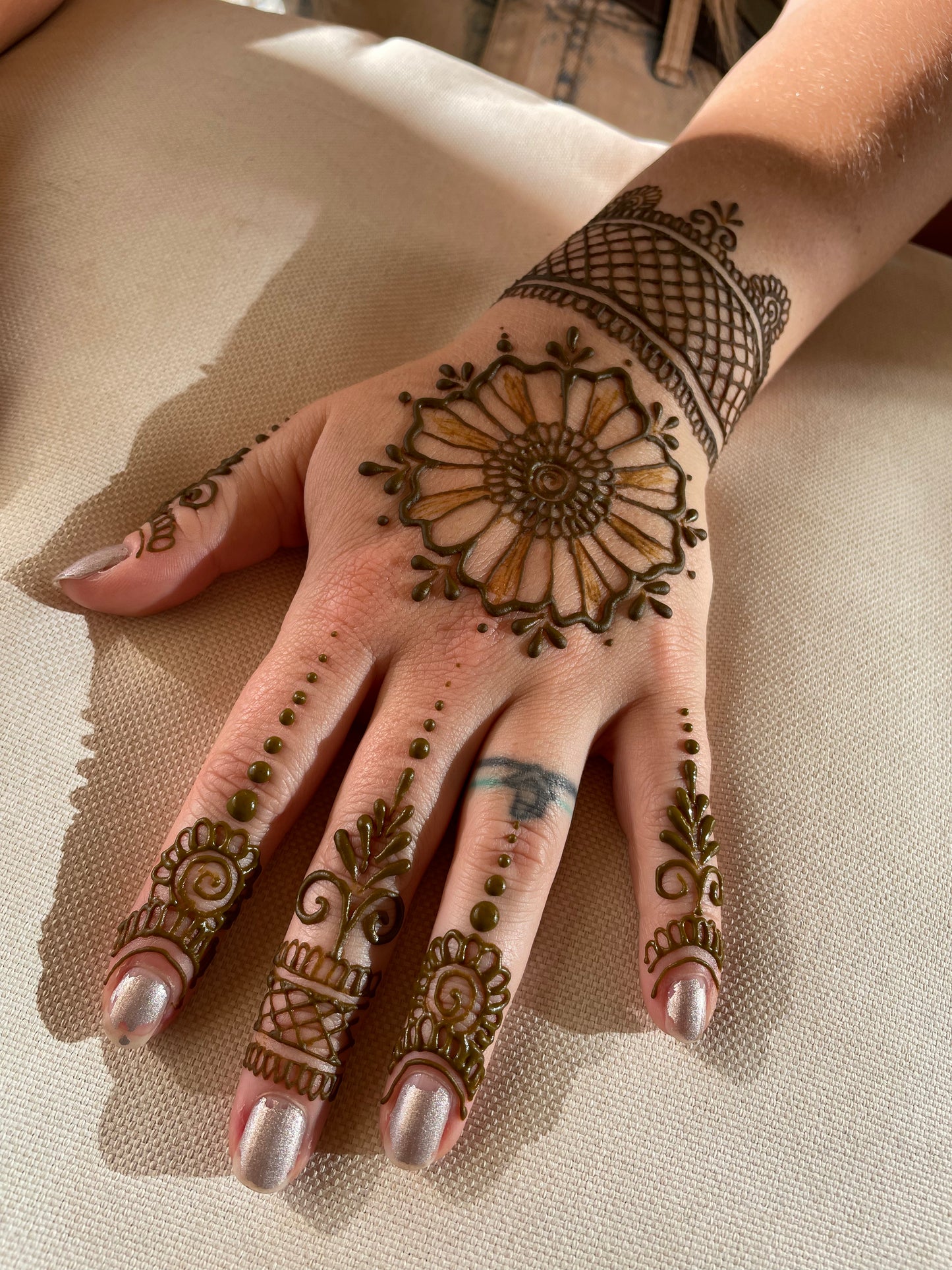 Henna Lavender Bottles - Premade Paste - 8 Piece or 16 Piece Tips