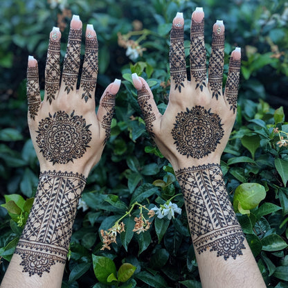 DIY Henna Kit | 2 Bottles with 16 Tips and Includes Aftercare Balm, Sealant, Designs & Instructions